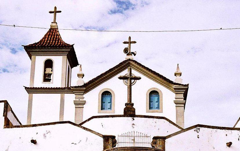 Serviços Igreja Matriz de Nossa Senhora da Glória Estrada Real Serviços Igreja Matriz de Nossa Senhora da Glória Estrada Real